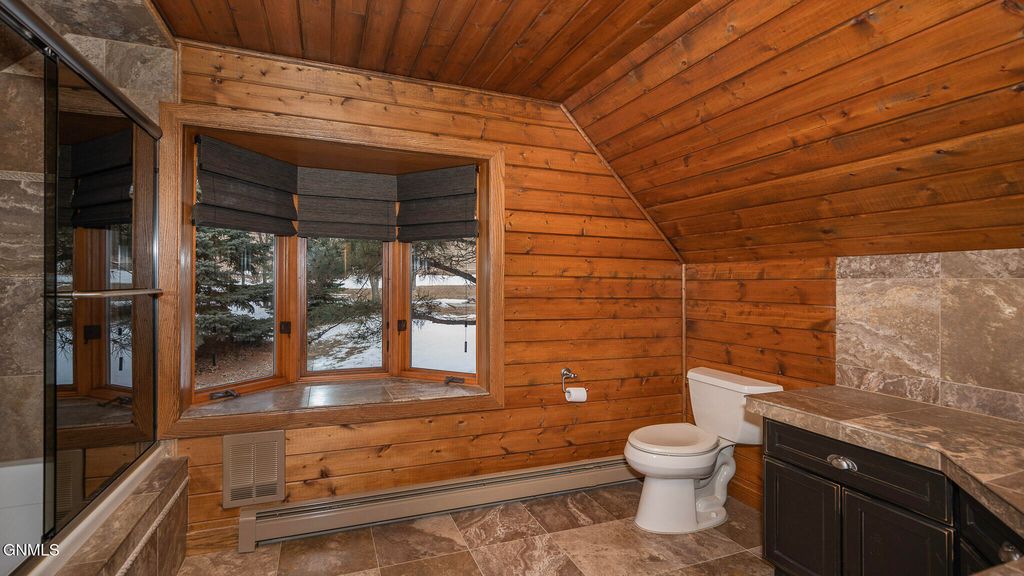 10000 76th Avenue SE, Bismarck, ND 58504 photo 46