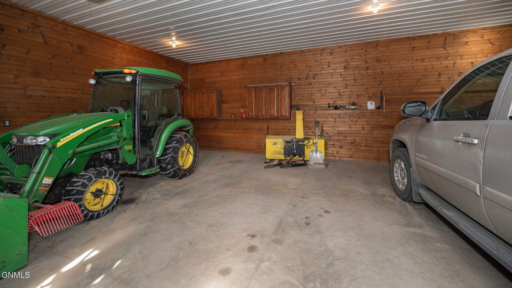 10000 76th Avenue SE, Bismarck, ND 58504 photo 53