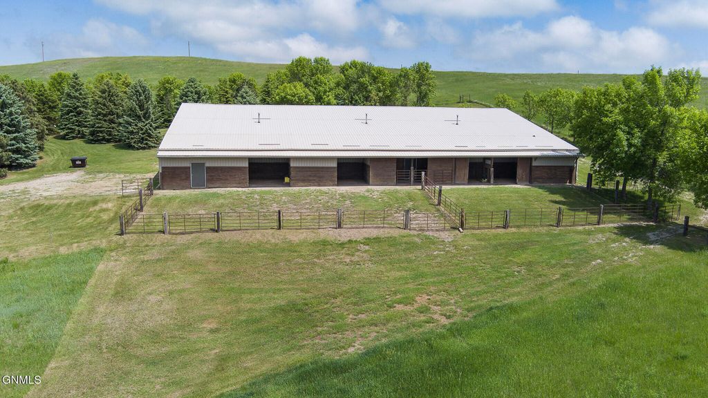 10000 76th Avenue SE, Bismarck, ND 58504 photo 54