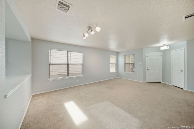 2527 BUTTERFLY BAY, San Antonio, TX 78245