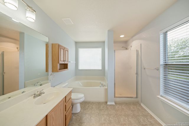 2527 BUTTERFLY BAY, San Antonio, TX 78245