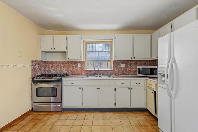 3940 NW 2nd Street, Miami, FL 33126
