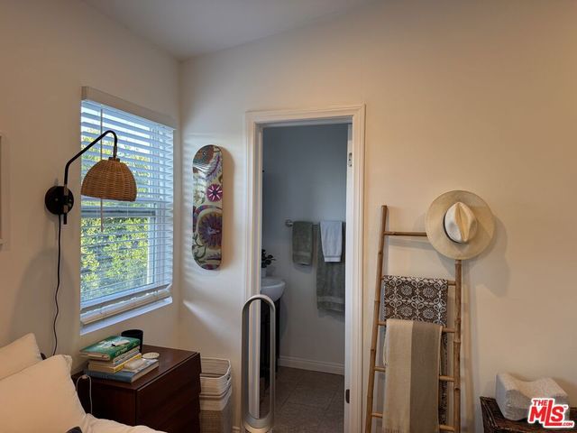 2639 6th Street, Santa Monica, CA 90405