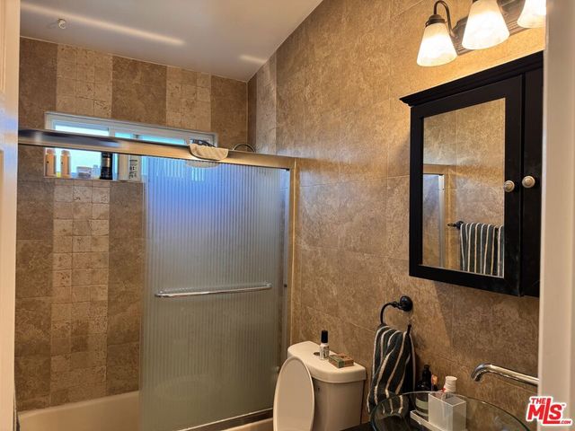 2639 6th Street, Santa Monica, CA 90405