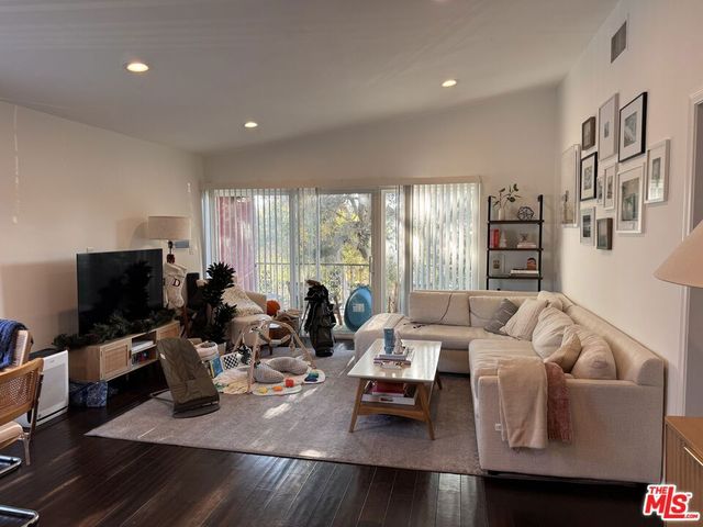 2639 6th Street, Santa Monica, CA 90405