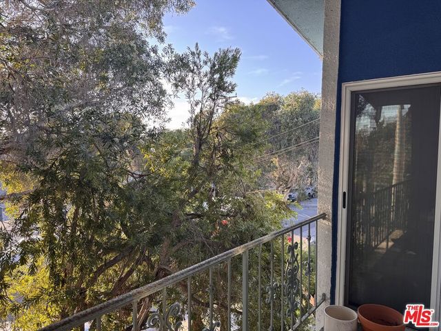 2639 6th Street, Santa Monica, CA 90405