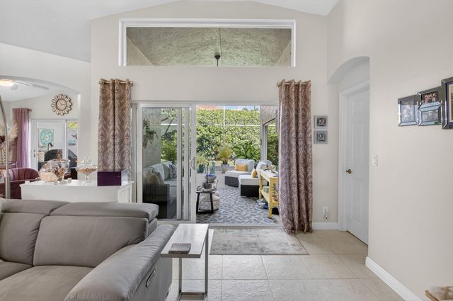 7051 Trentino Way, Boynton Beach, FL 33472