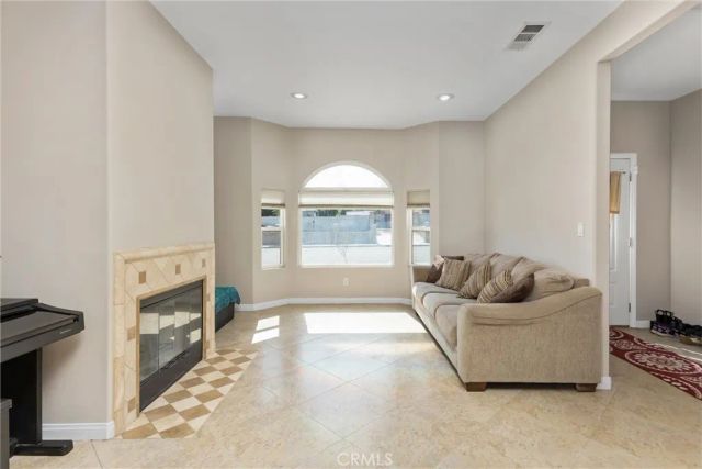 10755 Geronimo, Bloomington, CA 92316