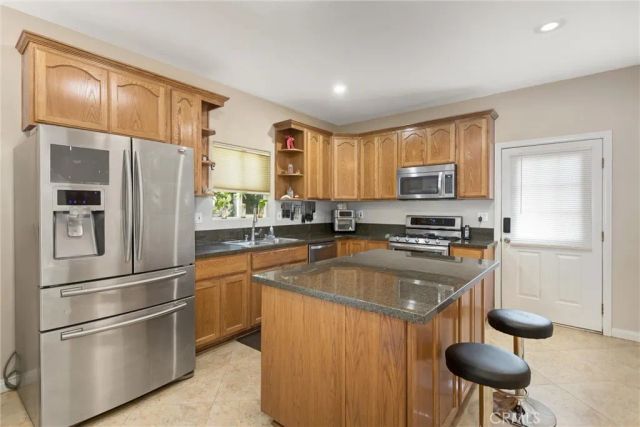 10755 Geronimo, Bloomington, CA 92316