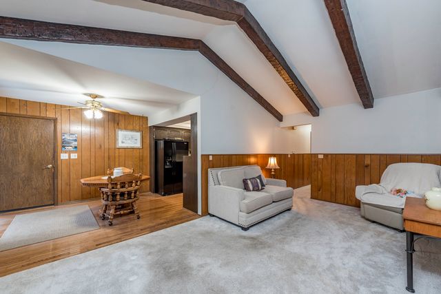 2009 Kedron Boulevard, Zion, IL 60099