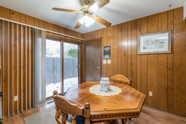 2009 Kedron Boulevard, Zion, IL 60099