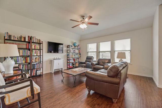 3149 Honeycomb Way, Royse City, TX 75189