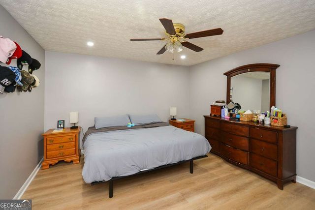 2409 Red Fox Run NW, Acworth, GA 30101