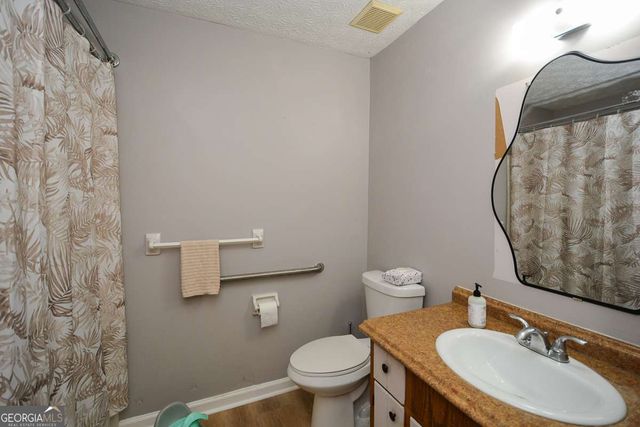 2409 Red Fox Run NW, Acworth, GA 30101