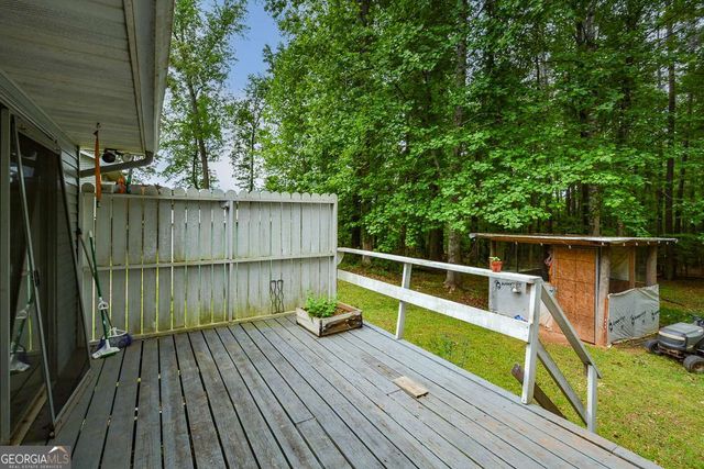 2409 Red Fox Run NW, Acworth, GA 30101
