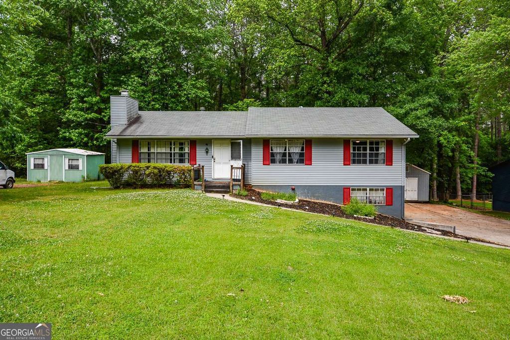 2409 Red Fox Run NW, Acworth, GA 30101