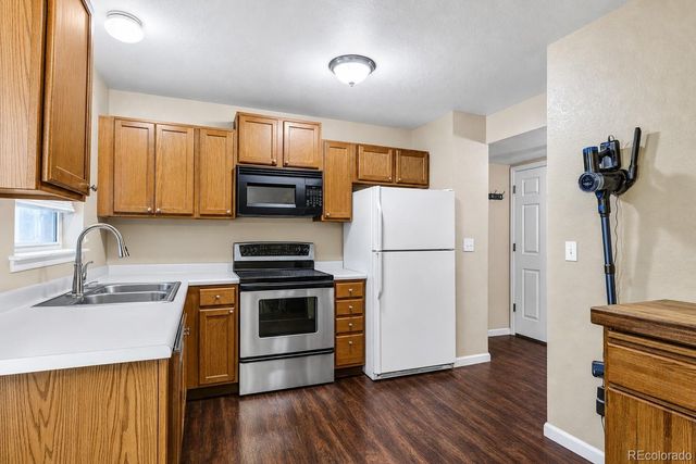 16211 E 17th Place A, Aurora, CO 80011