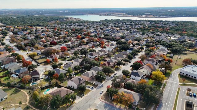 219 WOODLAKE DR, Georgetown, TX 78633