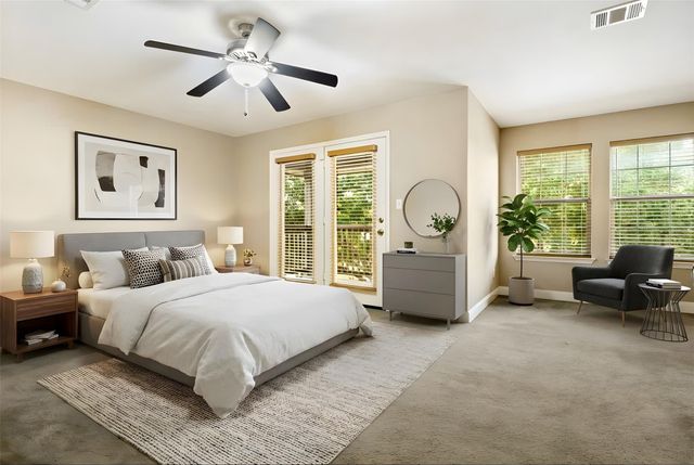 219 WOODLAKE DR, Georgetown, TX 78633