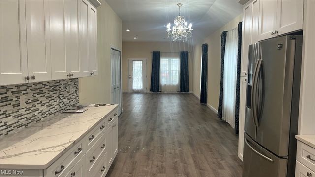 6363 Lockhaven Drive, Brook Park, OH 44142