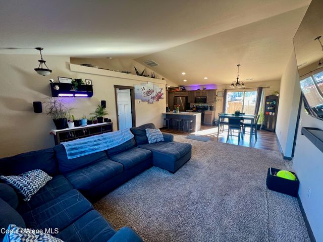 319 Creekview CT, Sandpoint, ID 83864