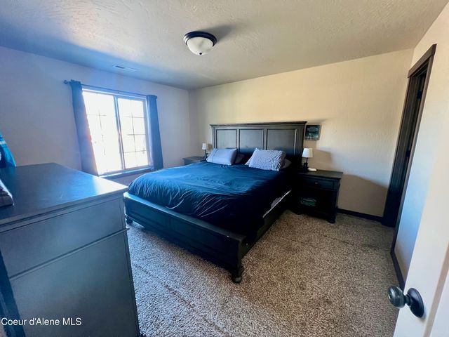 319 Creekview CT, Sandpoint, ID 83864