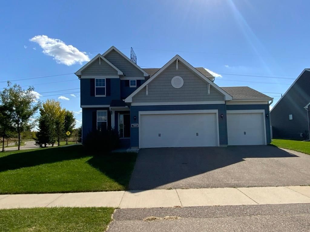7801 Winter Wheat Way, Woodbury, MN 55129