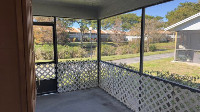 1581 Woodbridge Lakes Circle, West Palm Beach, FL 33406