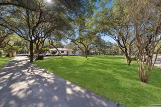 106 Elm Spring, Shavano Park, TX 78231