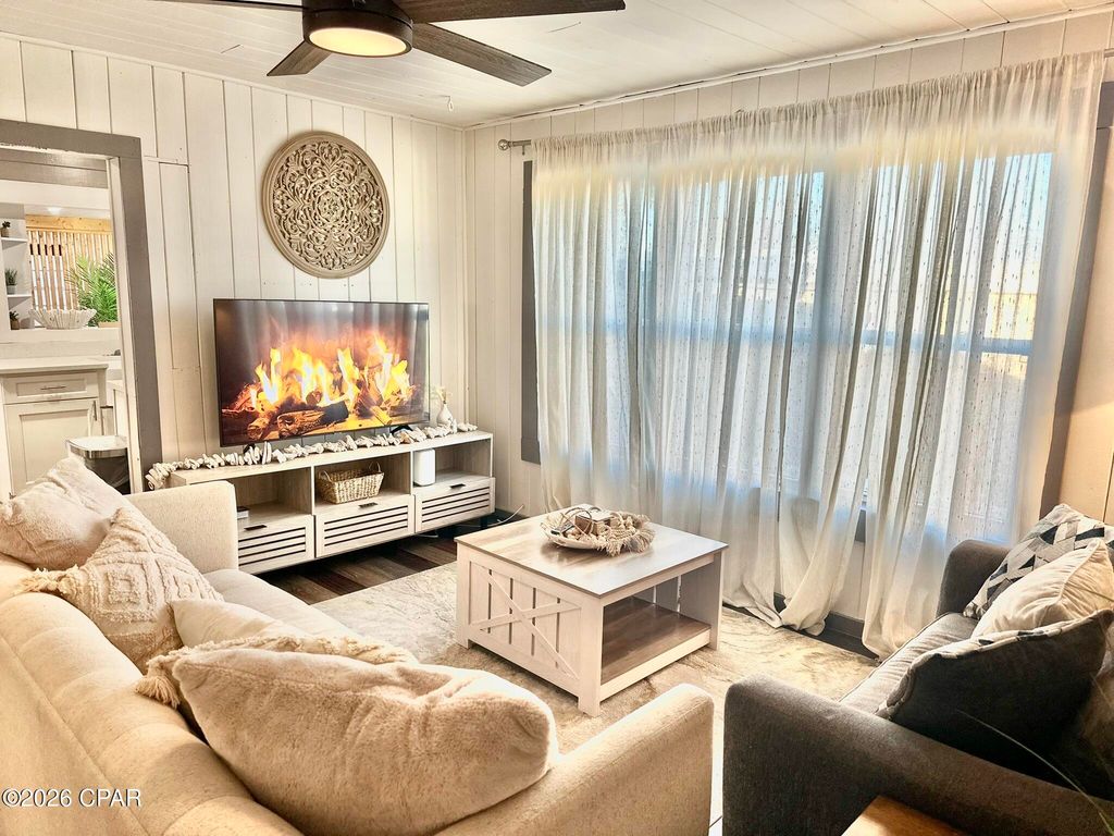 Image 14 of property listing at 309 Jasmine Place, Panama City Beach, FL 32413