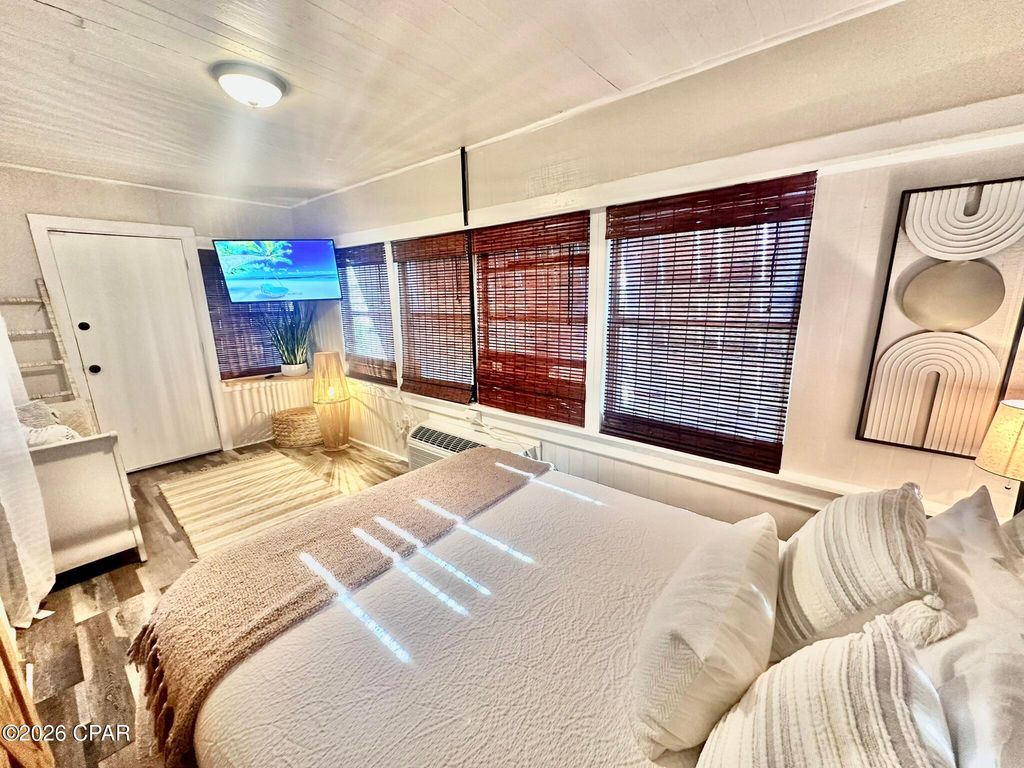 Image 26 of property listing at 309 Jasmine Place, Panama City Beach, FL 32413