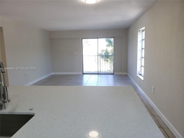 4550 W 16th Avenue 301, Hialeah, FL 33012