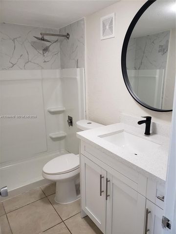 4550 W 16th Avenue 301, Hialeah, FL 33012