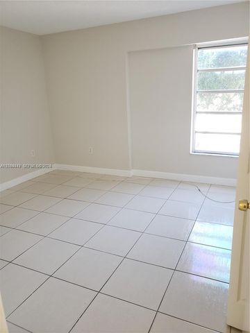 4550 W 16th Avenue 301, Hialeah, FL 33012