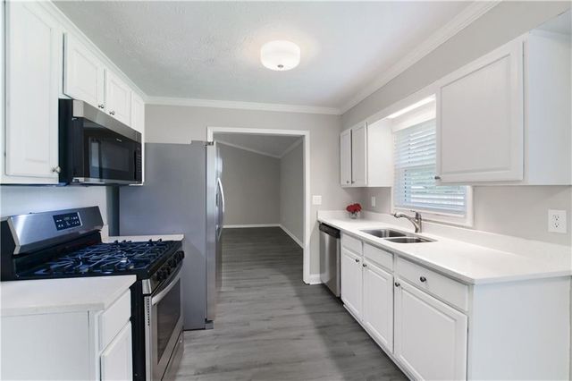 2795 Frank Lane, Douglasville, GA 30135