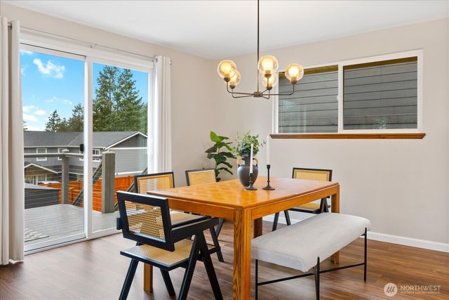 361 Grandview Avenue, Camano Island, WA 98282