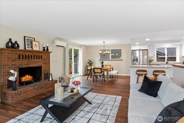 361 Grandview Avenue, Camano Island, WA 98282