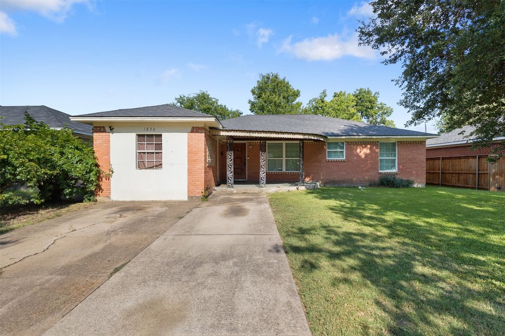 1830 Yucca Drive, Dallas, TX 75217