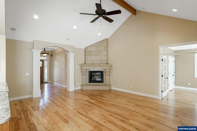 7632 2nd Av N, Keizer, OR 97303