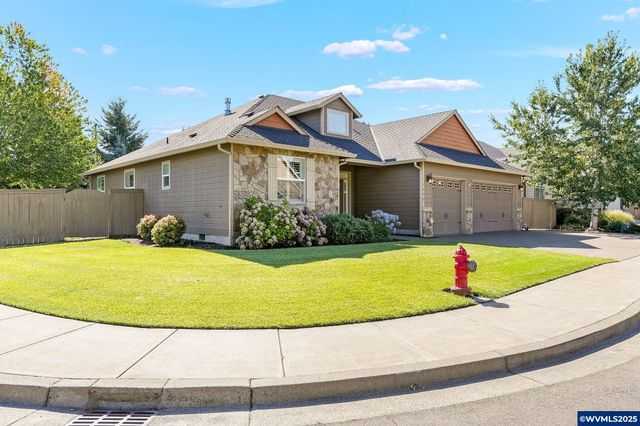 7632 2nd Av N, Keizer, OR 97303