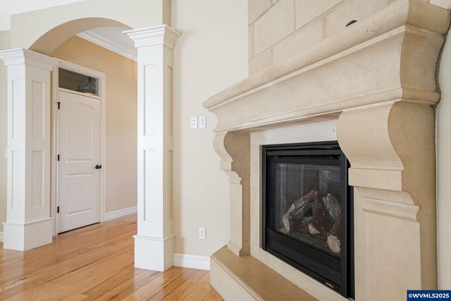 7632 2nd Av N, Keizer, OR 97303