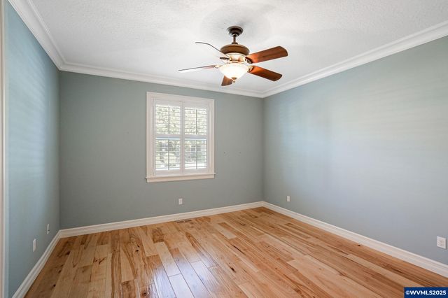7632 2nd Av N, Keizer, OR 97303