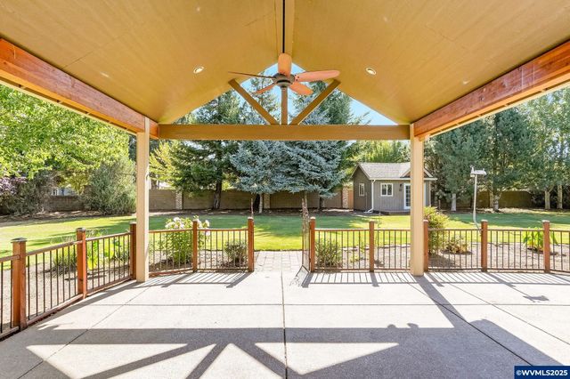 7632 2nd Av N, Keizer, OR 97303