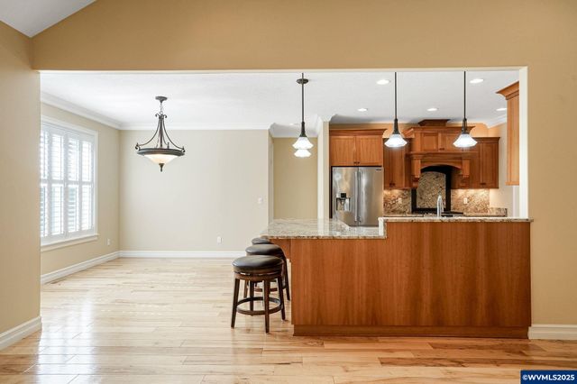 7632 2nd Av N, Keizer, OR 97303