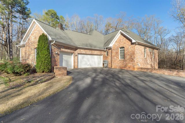 12711 Moores Chapel Road, Charlotte, NC 28214