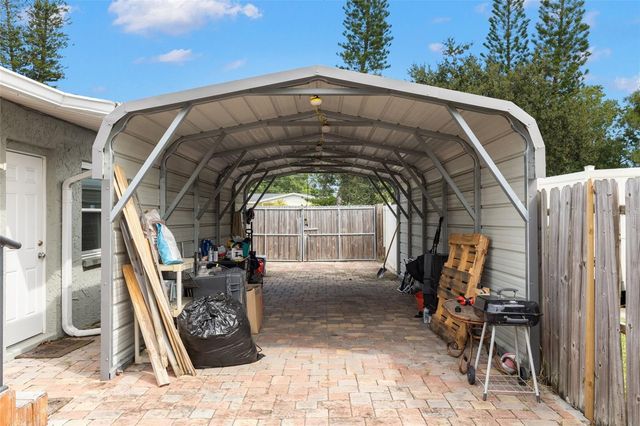 1224 80TH AVENUE N, St Petersburg, FL 33702