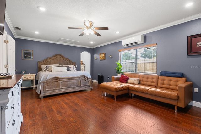 1224 80TH AVENUE N, St Petersburg, FL 33702