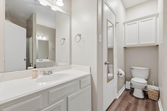 2201 Windsor Farms Drive, Denton, TX 76207