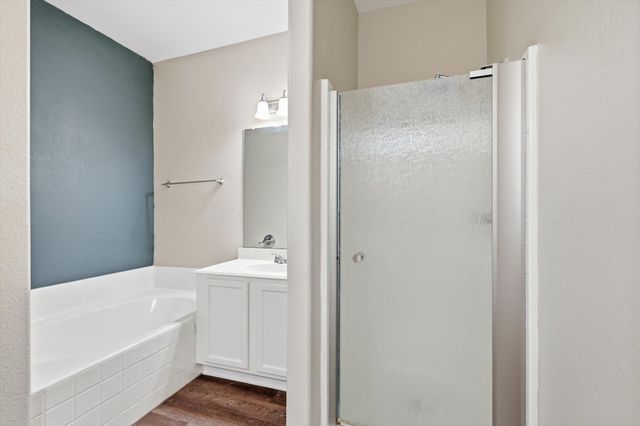 2201 Windsor Farms Drive, Denton, TX 76207