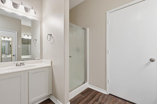 2201 Windsor Farms Drive, Denton, TX 76207